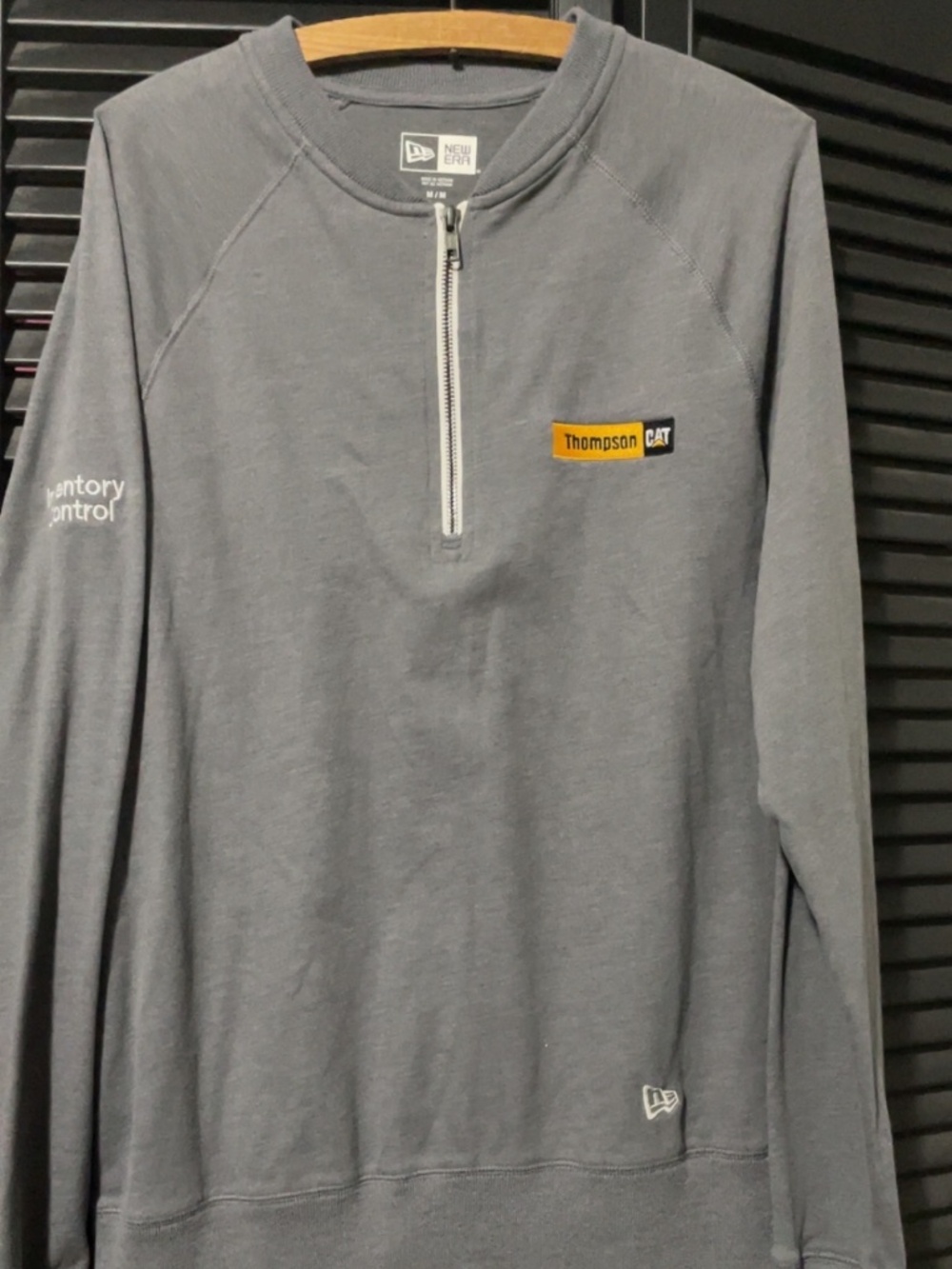 New Era x Thompson CAT Gray Quarter Zip Pullover Sweatshirt Medium